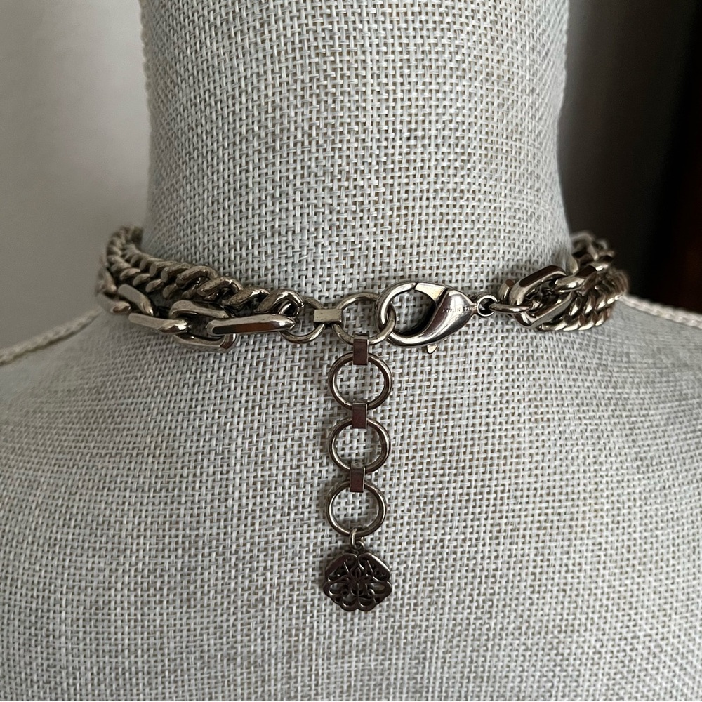 Alexander McQueen Coral Charm Chain
Choker Necklace - Picture 12 of 14